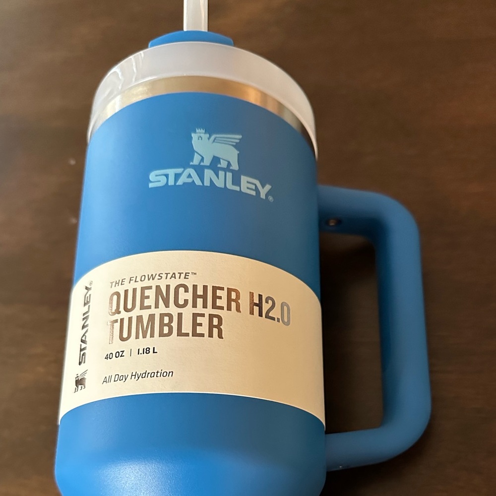 Rare 40oz Azure Stanley Water Bottle
